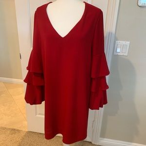 Gorgeous red party dress!